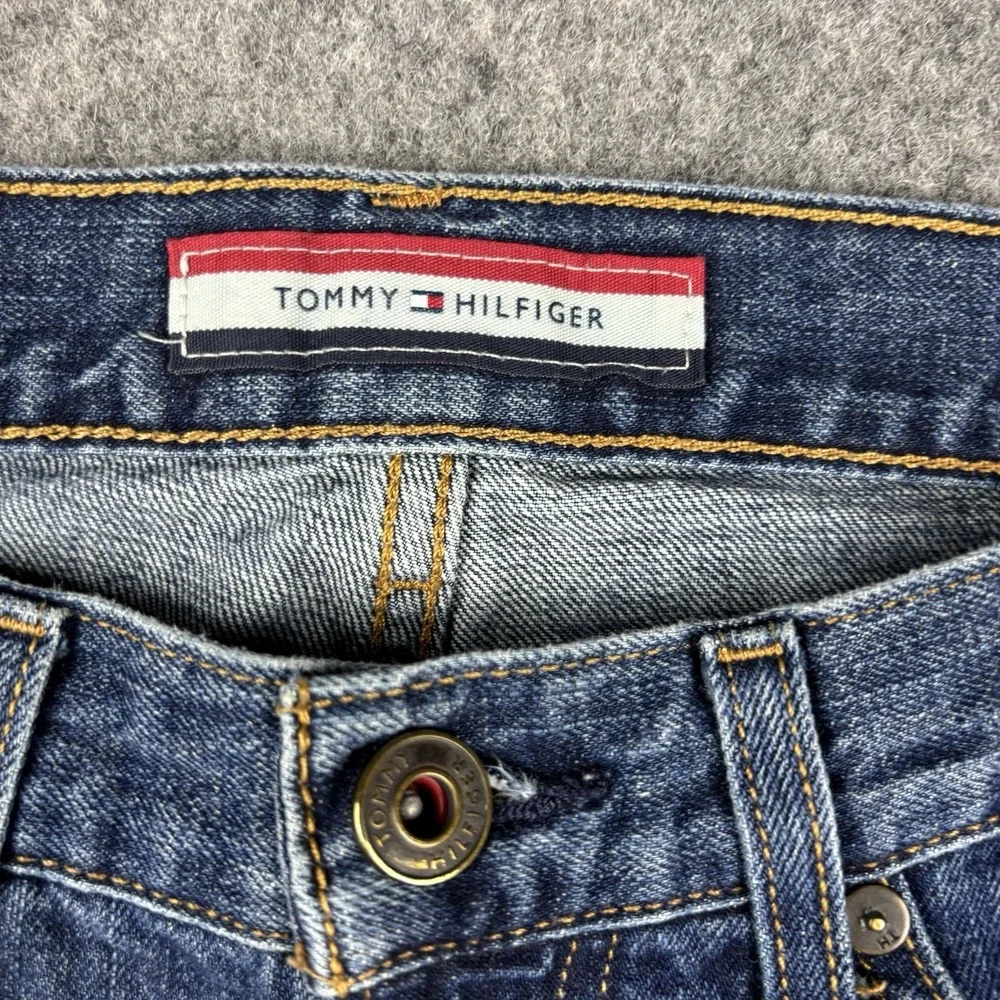 Tommy Hilfiger Jeans Mens 30x32 Straight Leg Dari Wash Blue Denim Casual Classic